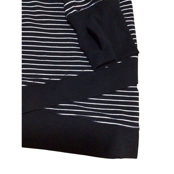 Danskin Women Activewear Top Large Black White Striped T-Shirt Faux Wrap Tee - Picture 3 of 7